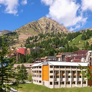 https://le-new-chastillon-isola.fr-provencehotel.com